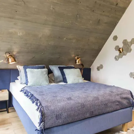 Miedziane Turnie Lejlighed *